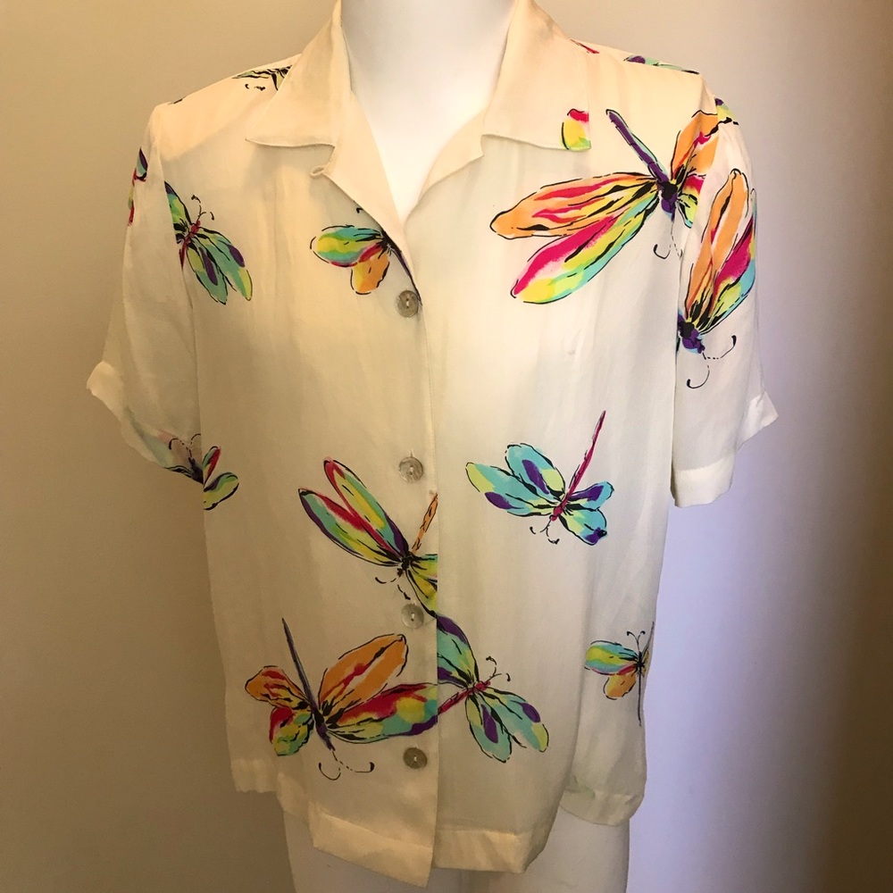 Petite Natalie & Me Dragonfly Silk Short Sleeve Blouse